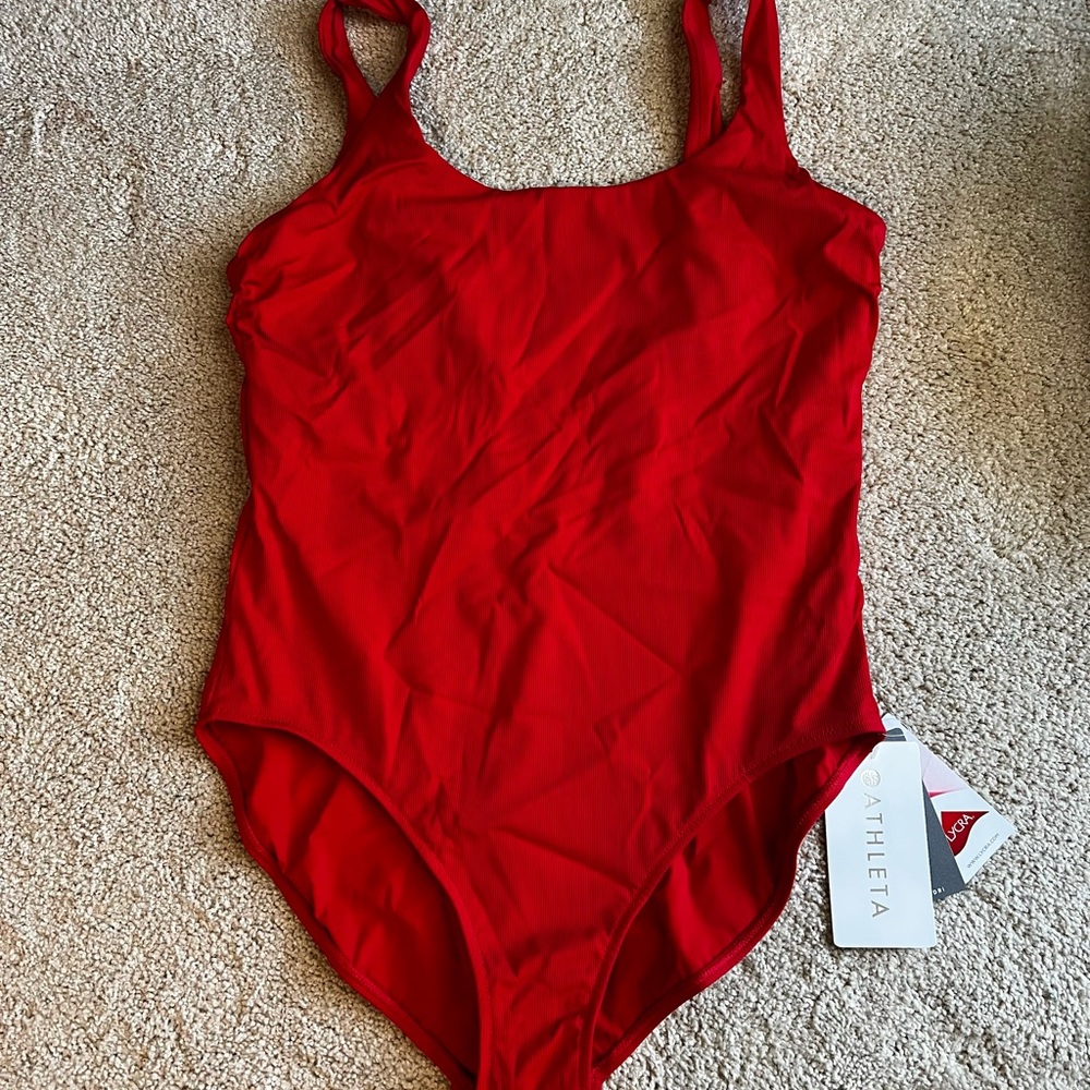 Athleta Red One-Piece Scoop Swimsuit Sz L